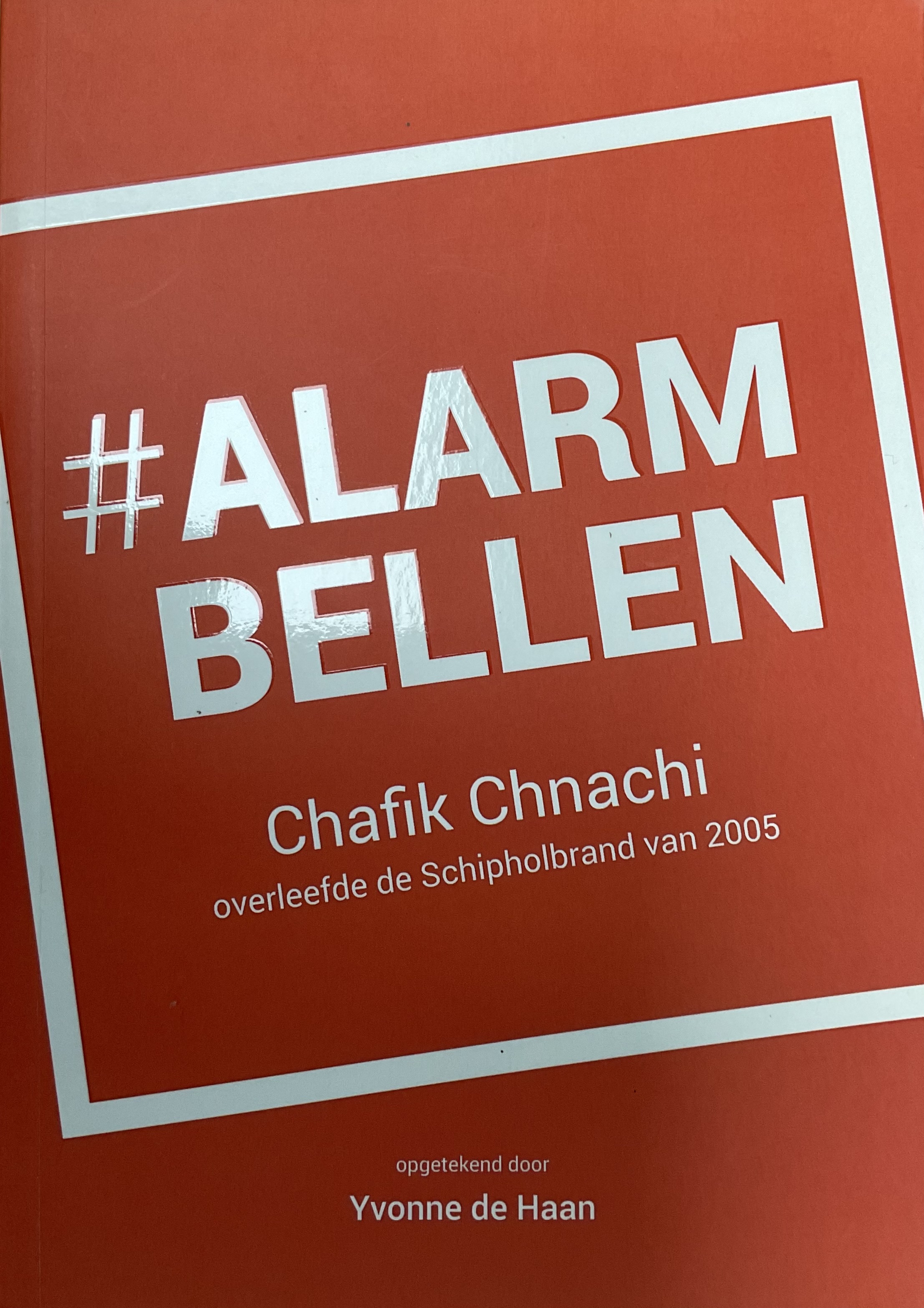 #Alarm Bellen - Voorkant